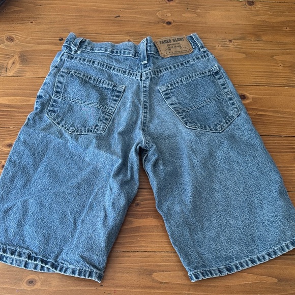 Faded Glory Stonewash Denim Shorts - Picture 5 of 10